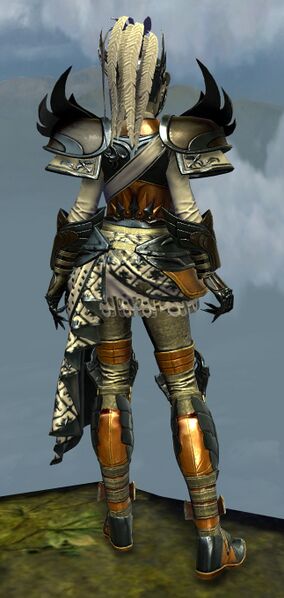 File:Luminous armor (heavy) sylvari female back.jpg