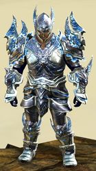 Mistforged Glorious Hero's armor (heavy) norn male front.jpg