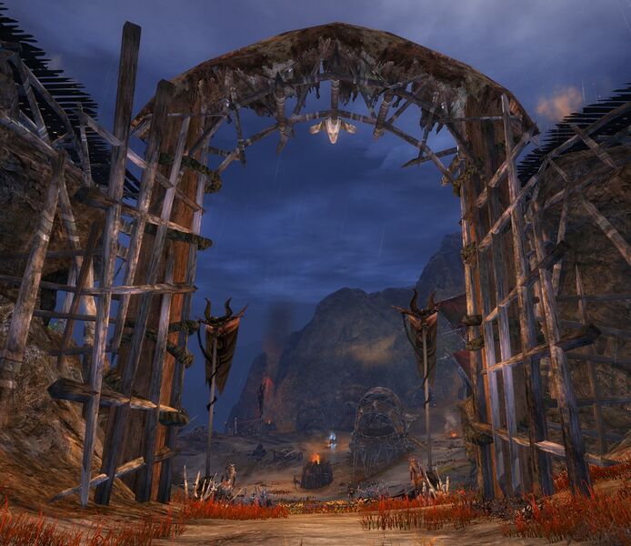 File:Centaur Gate (destroyed).jpg