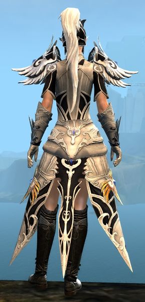 File:Triumphant Hero's armor (light) norn female back.jpg