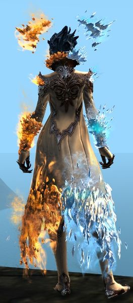 File:Frostfire Outfit sylvari female back.jpg
